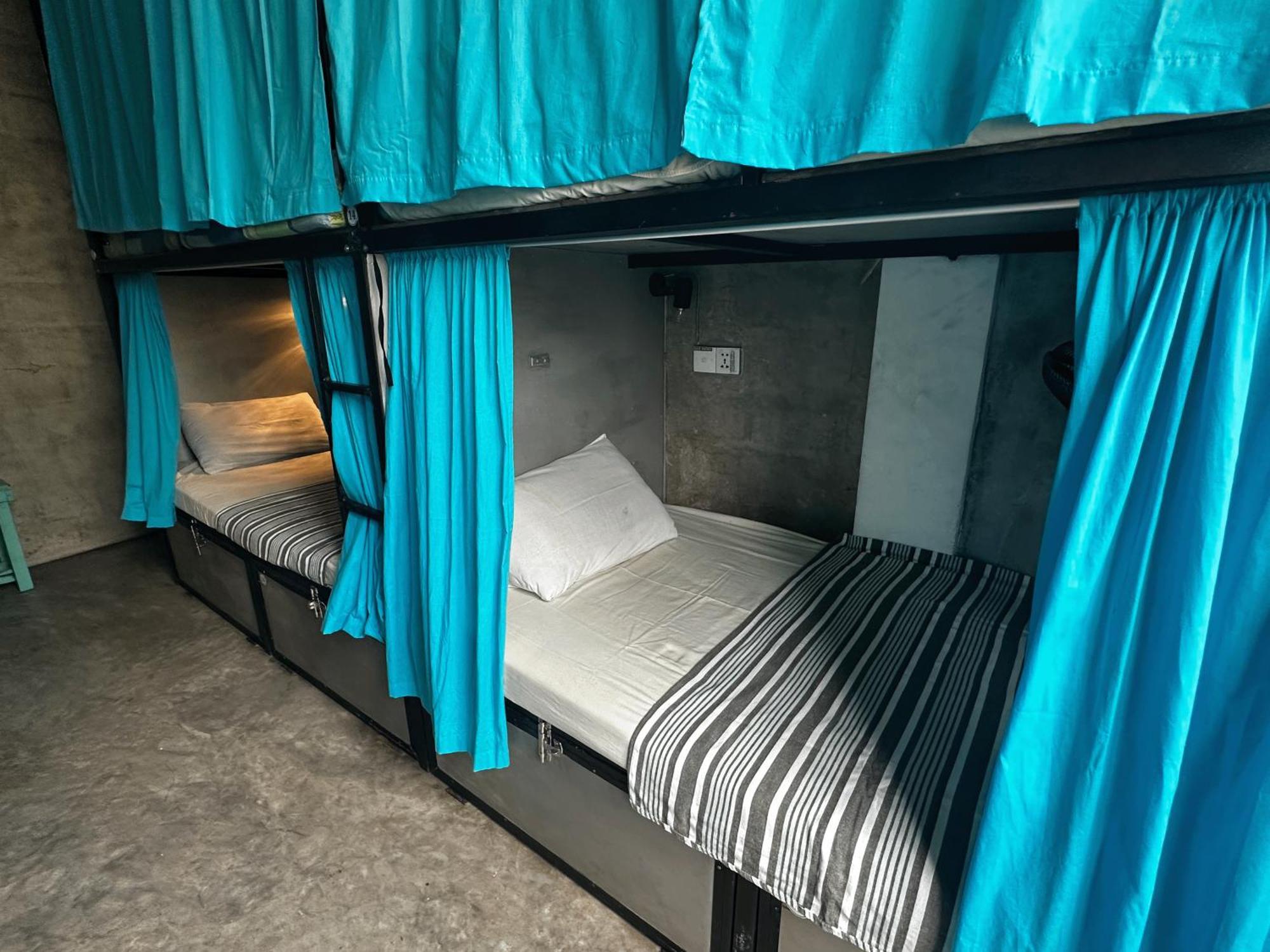 Cycling Backpacker Hostel & Cafe Unawatuna Eksteriør billede